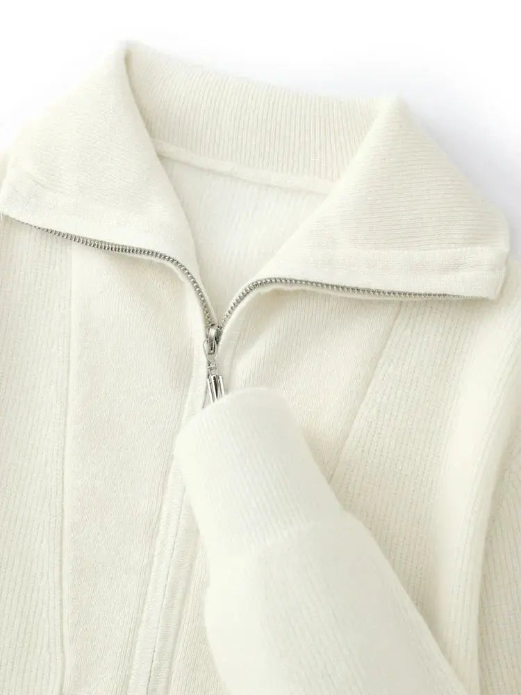 ByCastello | Lyxig tröja med halv zip