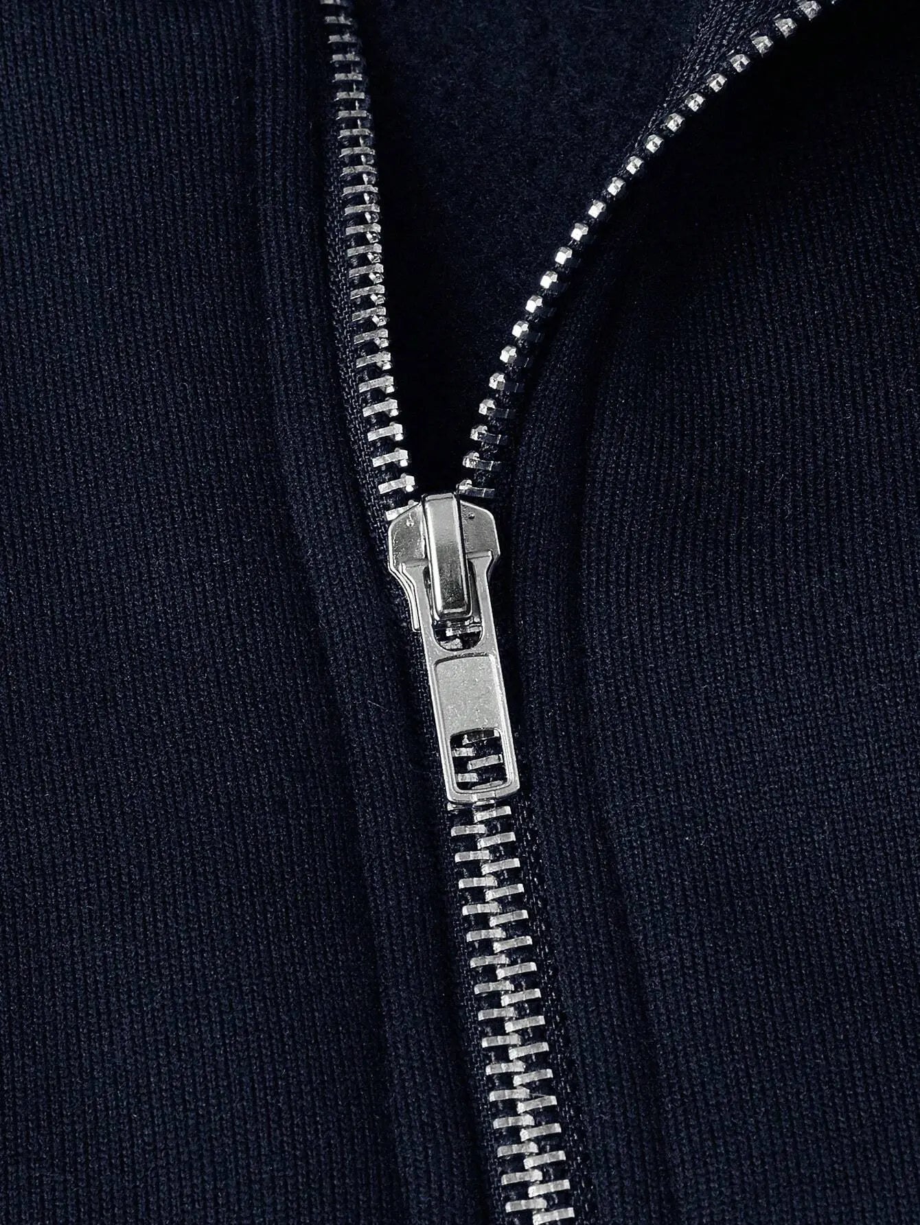 ByCastello | Trendig Halv-Zip Tröja | 1+1 Gratis