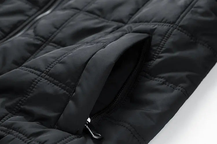 ByCastello | Vinterjacka med quiltad design