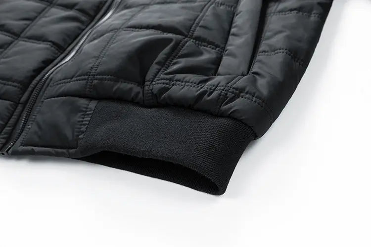 ByCastello | Vinterjacka med quiltad design