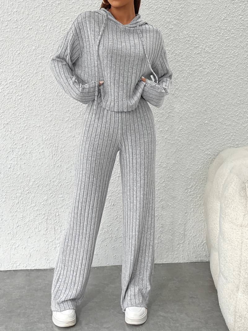 Elina | Mysigt Set med Hoodie