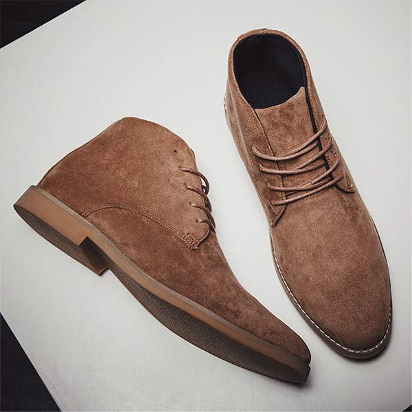 Halvhöga Herrskor i Suede – Stil & Komfort i Ett