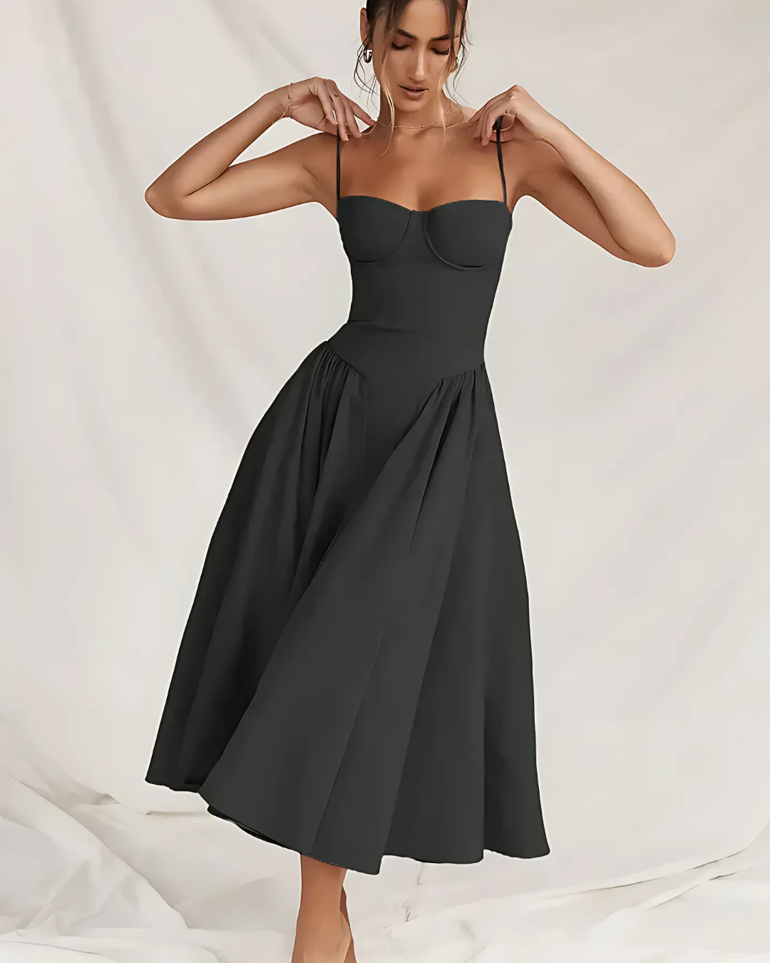 Sommarklänning Dam med Justerbara Axelband och Volymös Midja