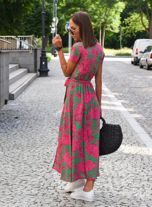 Fina Dam Klänningar i Mjuk Tyg Elegant Stil