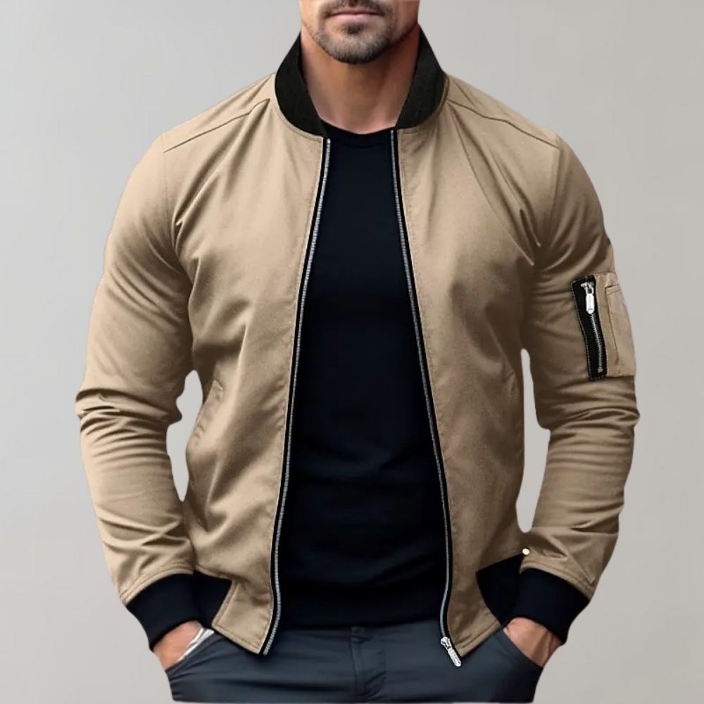 Finn | Bomberjack