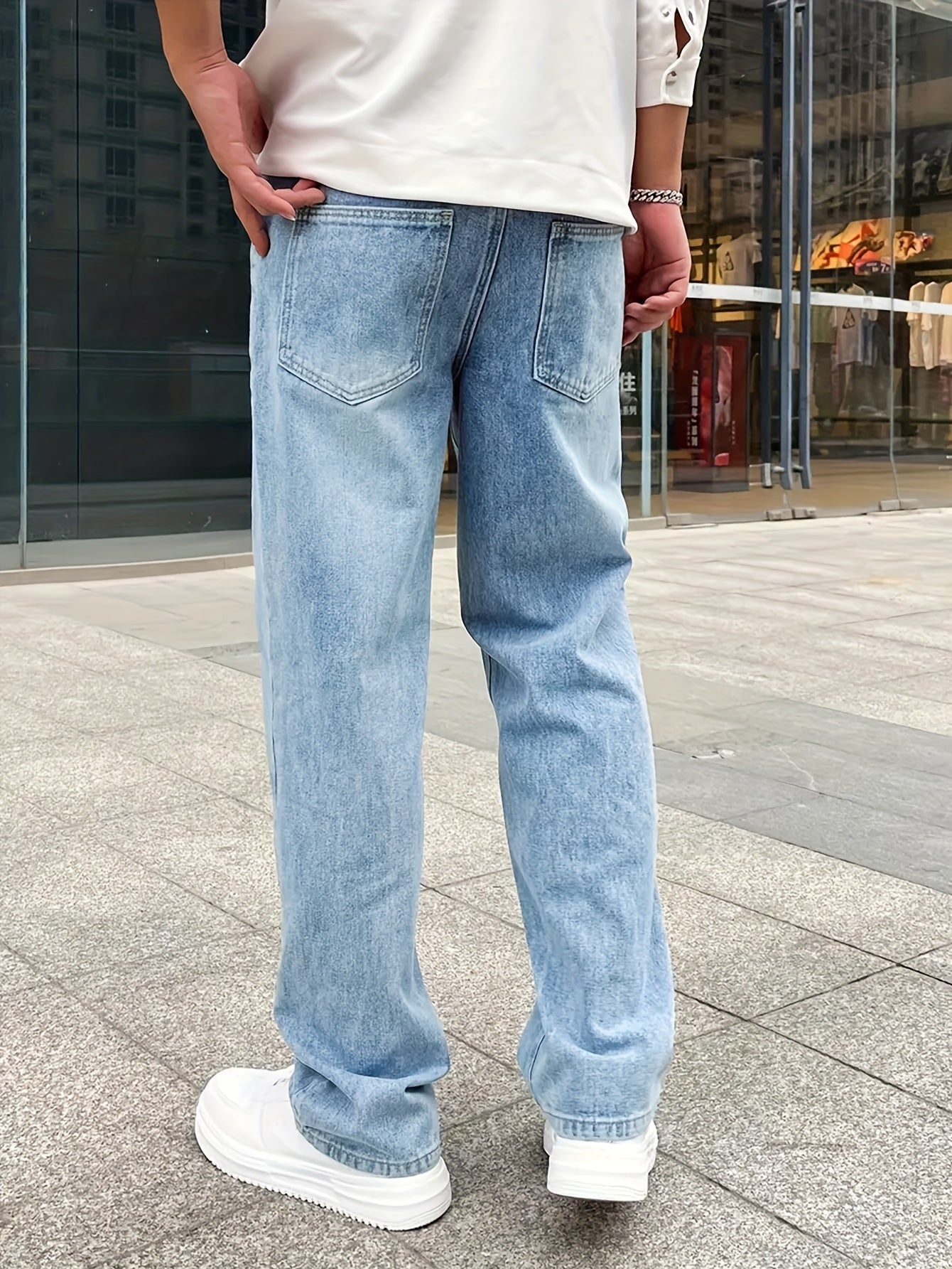 Herrjeans – Regular fit med ledig siluett