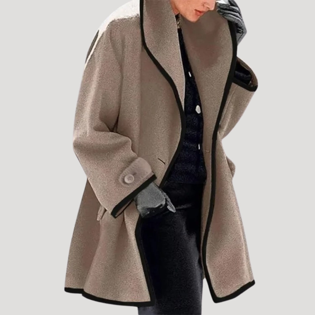 Kvinno vinterullkappa med elegant svängdesign 0