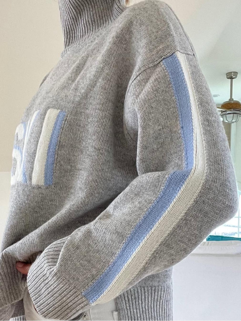 Kvinnors Turtleneck Tröja med Skidgrafik 1