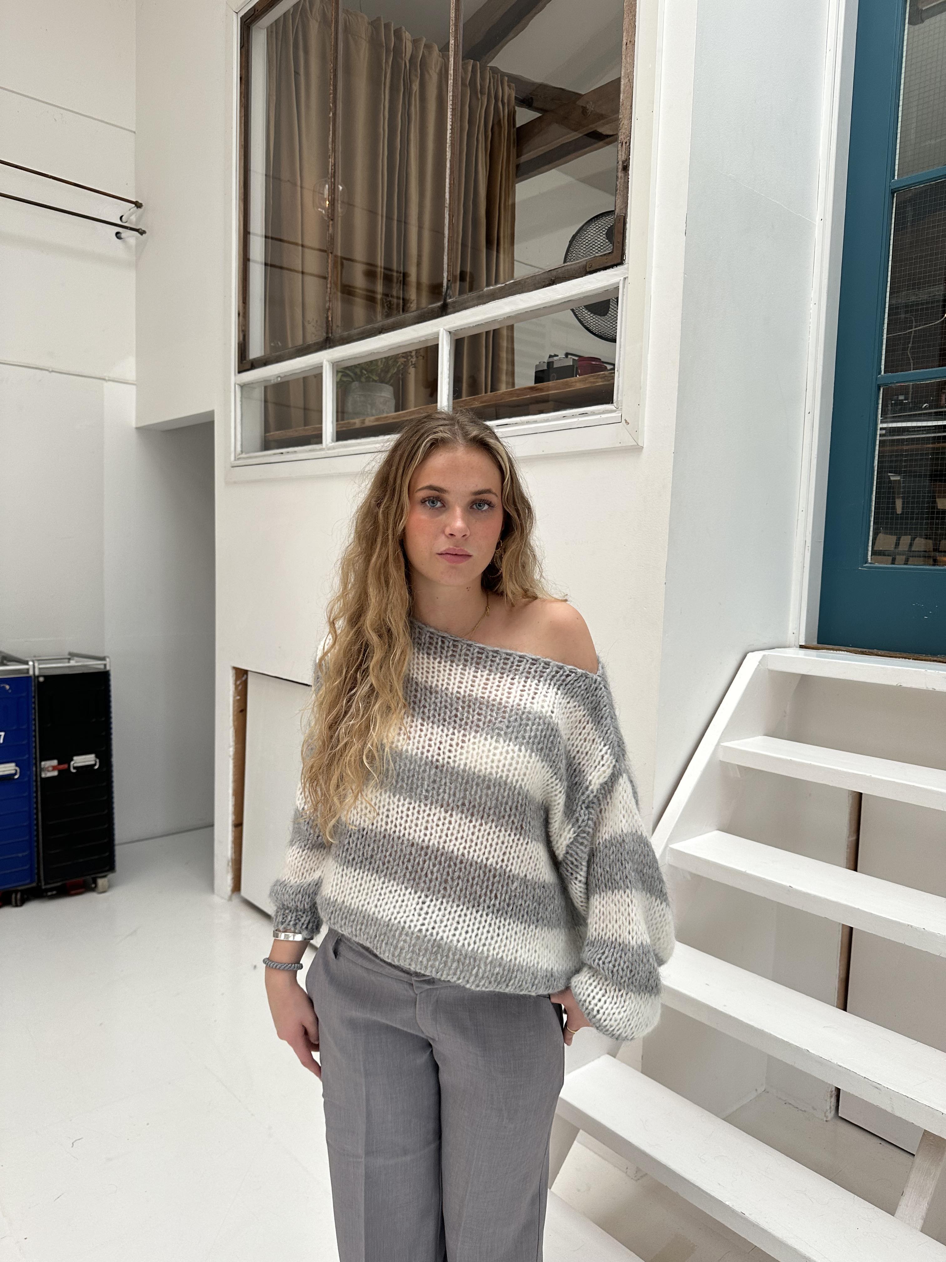 Signe | Randig Stickad Tröja