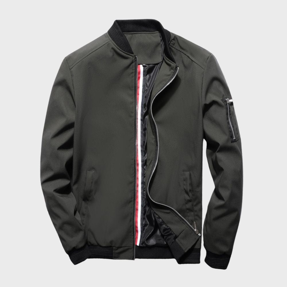 Finn | Bomberjack